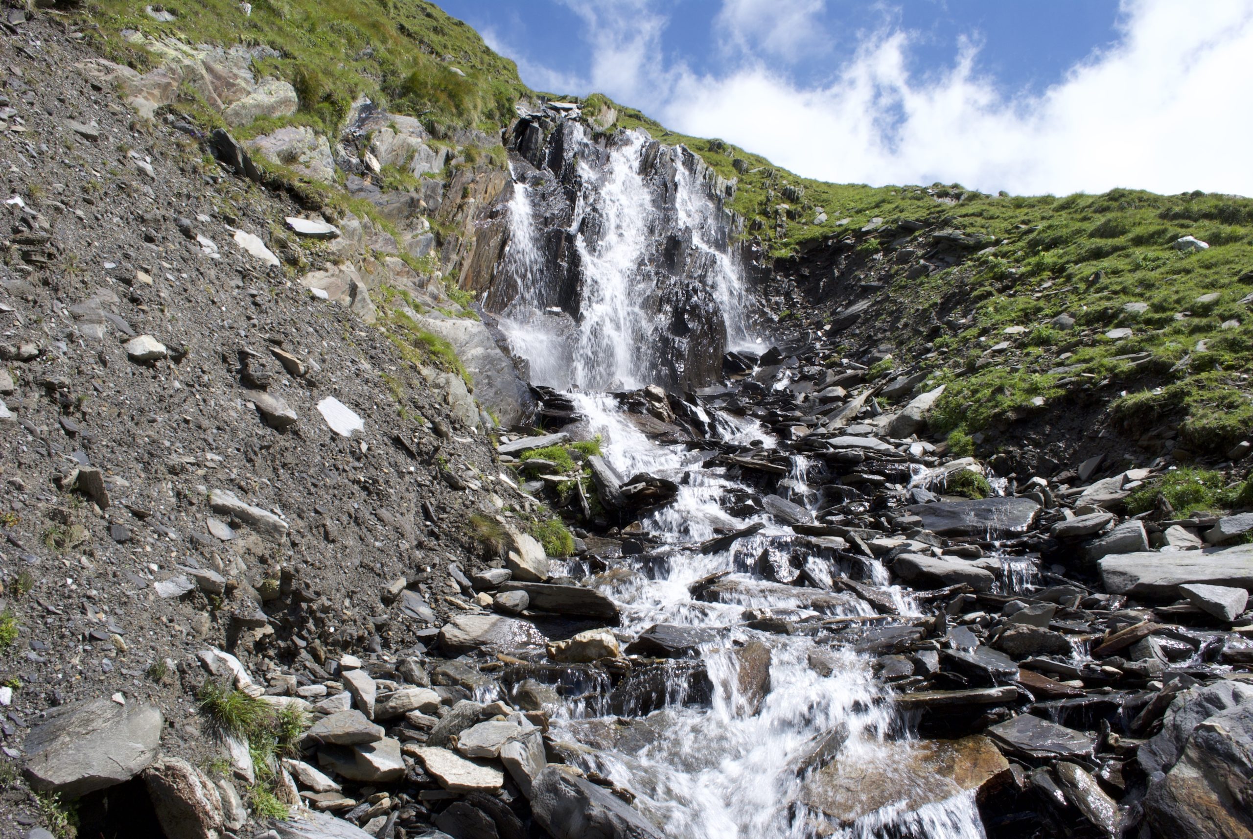 Bachlauf in den österreichischen Alpen
